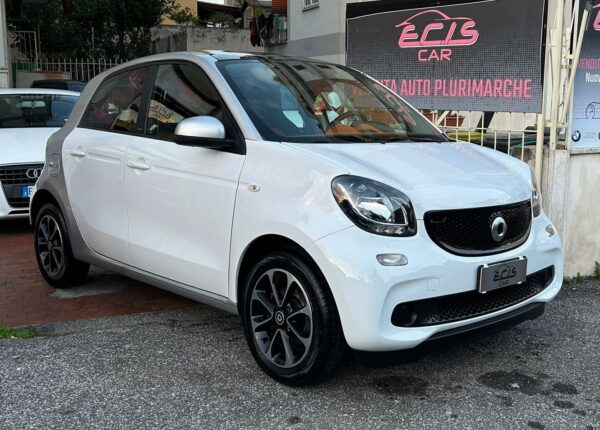 Smart ForFour 1.0 neopatentati promo - Image 2