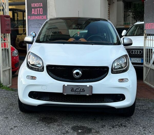 Smart ForFour 1.0 neopatentati promo - Image 3