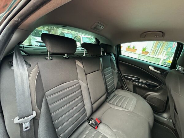 Alfa Romeo Giulietta 1.4 neopatentati promo - immagine 14