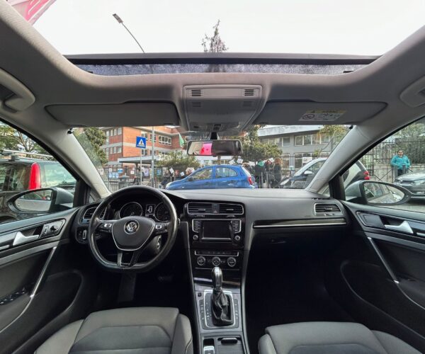 Volkswagen Golf 1.4 tsi Highline tetto apribile promo 150 CV - immagine 11