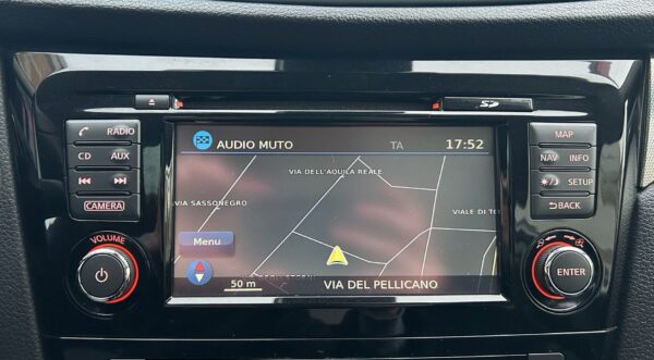 Nissan Qashqai 1.5 dci N-Connecta tetto promo - immagine 9