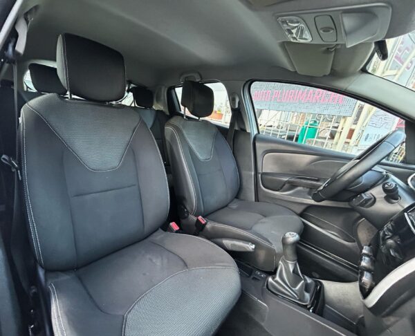 Renault Clio 1.5 dci neopatentati promo - immagine 11