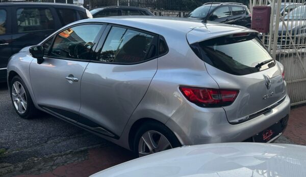 Renault Clio 1.5 dci neopatentati promo - immagine 5