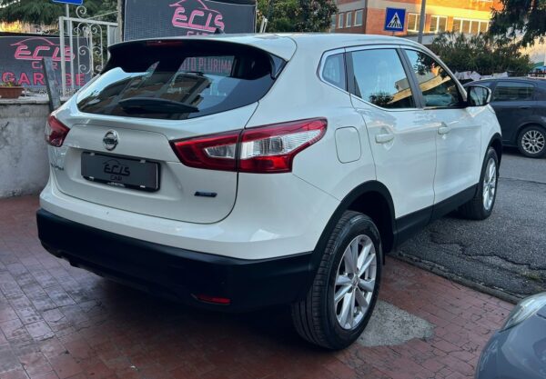 Nissan Qashqai 1.5 dci Visia neopatentati promo - immagine 6