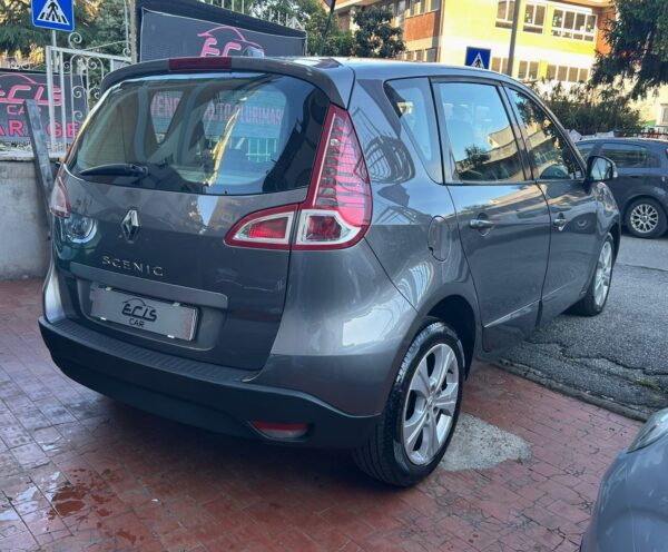 Renault Scenic X-Mod 1.5 dci neopatentati - immagine 6