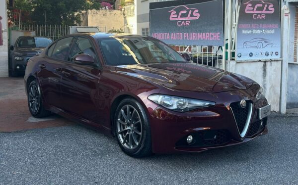 Alfa Romeo Giulia 2.2 t Super promo - immagine 2