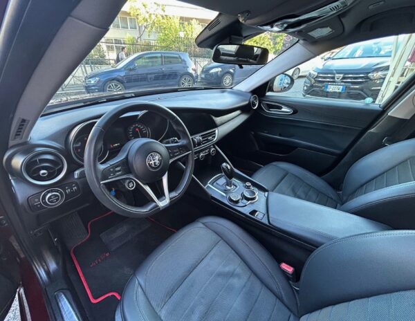 Alfa Romeo Giulia 2.2 t Super promo - immagine 8