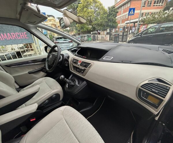Citroen Grand C4 Picasso 2.0 hdi 150cv 7 posti - immagine 7