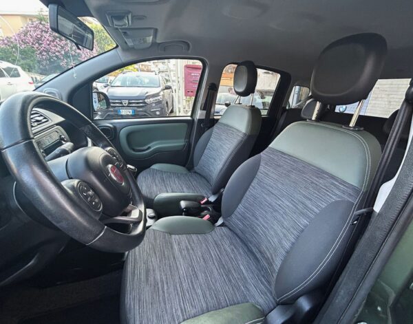 Fiat Panda 0.9 t.air t. 4x4 neopatentati promo - immagine 10