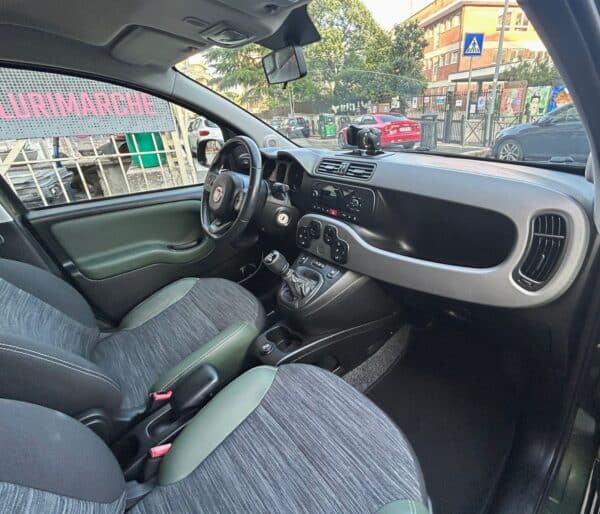 Fiat Panda 0.9 t.air t. 4x4 neopatentati promo - immagine 7