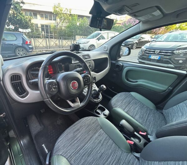 Fiat Panda 0.9 t.air t. 4x4 neopatentati promo - immagine 8