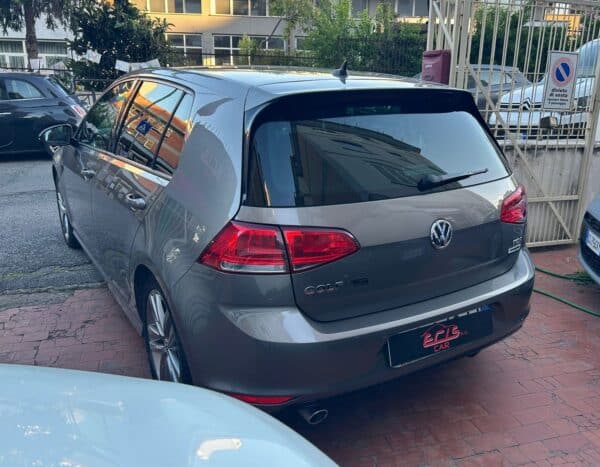 Volkswagen Golf 1.6 tdi R-Line dsg neopatentati promo - immagine 5