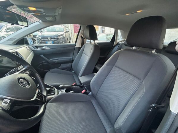 Volkswagen Polo 1.0 90cv neopatentati promo - immagine 12