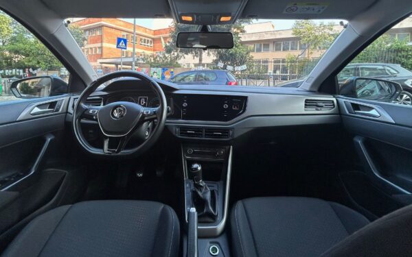 Volkswagen Polo 1.0 90cv neopatentati promo - immagine 9