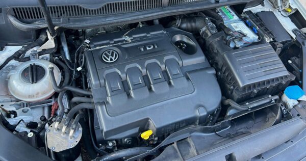 Volkswagen Touran 1.6 tdi 7 posti - immagine 17