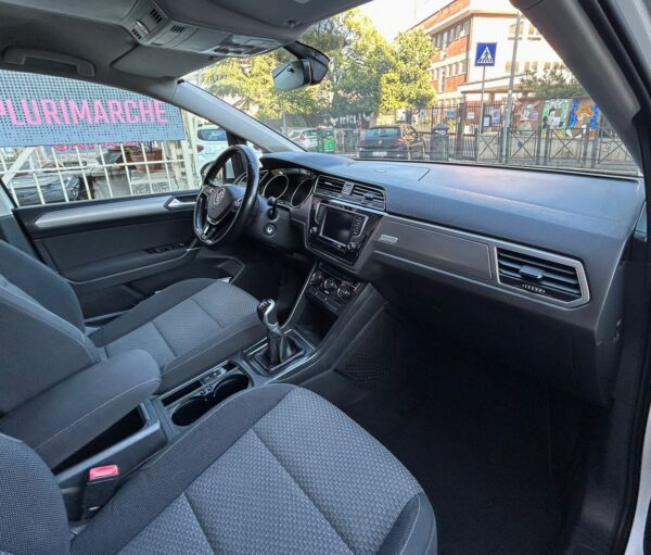 Volkswagen Touran 1.6 tdi 7 posti - immagine 7