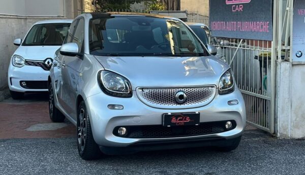 Smart forFour 1.0 neopatentati promo