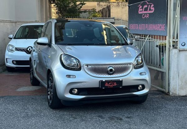 Smart forFour 1.0 neopatentati promo