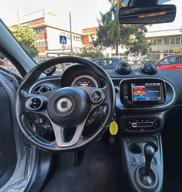 Smart forFour 1.0 neopatentati promo - immagine 11