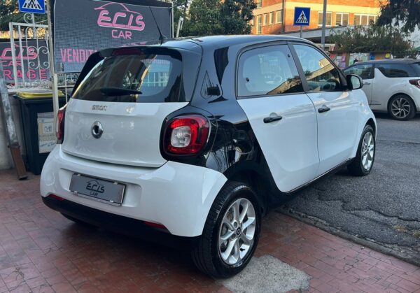 Smart ForFour 1.0 Neopatentati promo - immagine 6