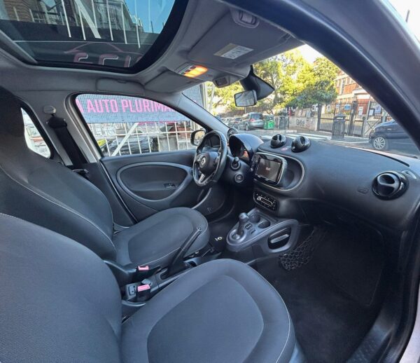 Smart forFour 1.0 neopatentati promo - immagine 8