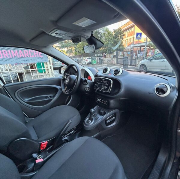 Smart ForFour 1.0 Neopatentati promo - immagine 7