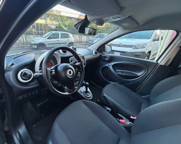 Smart ForFour 1.0 Neopatentati promo - immagine 8