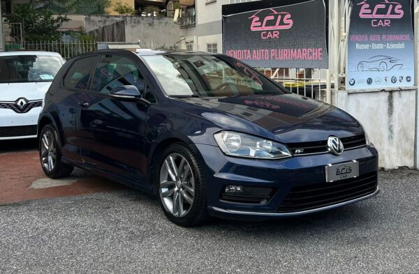 Volkswagen Golf 1.6 tdi R-line neopatentati promo - immagine 2
