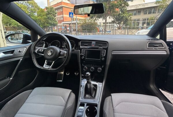 Volkswagen Golf 1.6 tdi R-line neopatentati promo - immagine 9