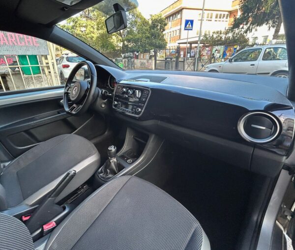 Volkswagen up! 1.0 neopatentati promo - immagine 7
