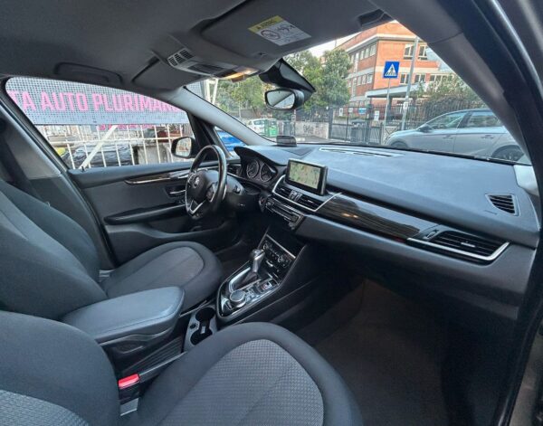BMW 218 d Active Tourer Luxury promo - immagine 7