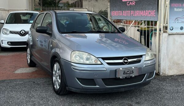 Opel Corsa 1.3 cdti neopatentati