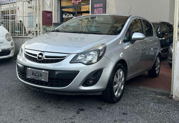 Opel Corsa 1.2 neopatentati - immagine 4