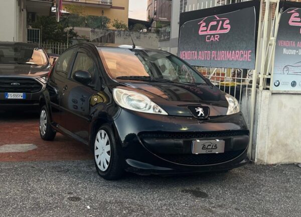Peugeot 107 1.0 neopatentati