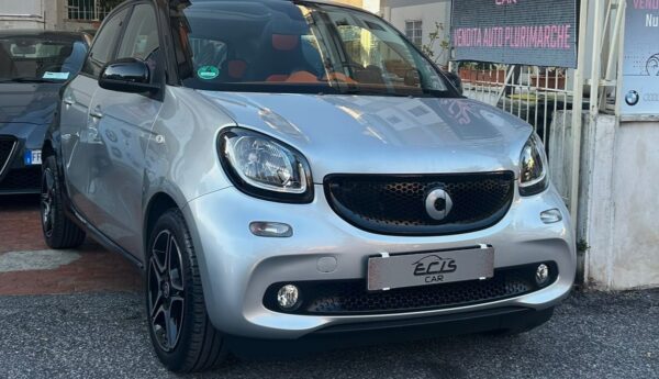 Smart forFour 1.0 Cabrio neopatentati promo